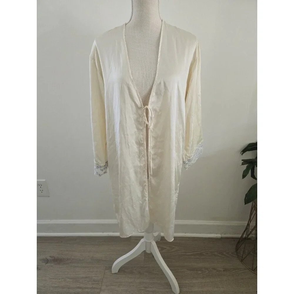 Saks Fifth Avenue Silk Lace Satin Blue Cream Open Tie Vintage VTG Robe Small S